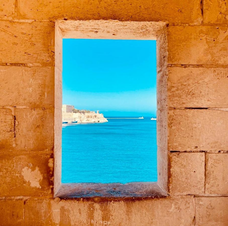 New & Unique Apartment - A 5 Minutes Ferry To Capital City Of Valletta Senglea Exterior photo