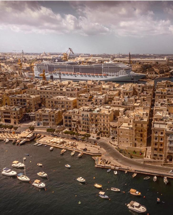 New & Unique Apartment - A 5 Minutes Ferry To Capital City Of Valletta Senglea Exterior photo